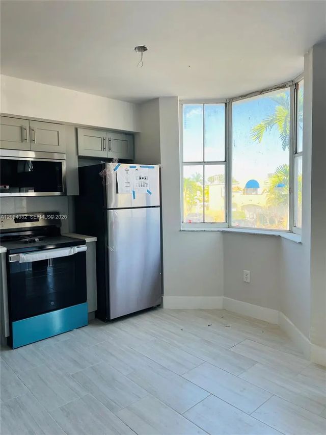 2 of 17 - 380 Nw 85th Place #1406, Miami, FL