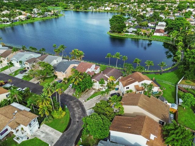 2 of 27 - 22101 Sw 100th Place, Cutler Bay, FL
