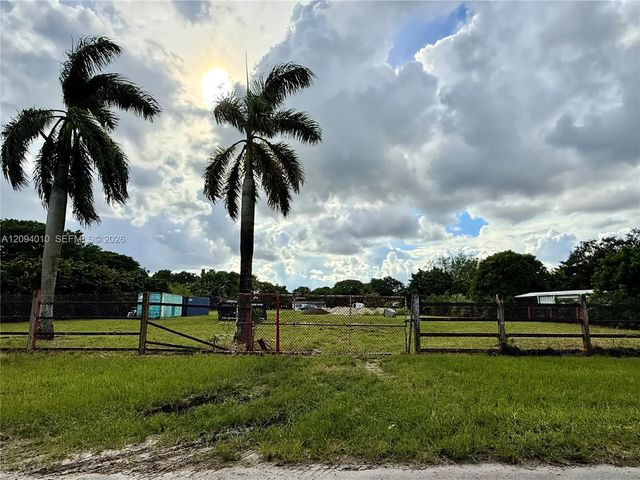 4 of 4 - 6255 Sw 123rd Avenue, Miami, FL