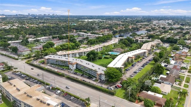 4 of 37 - 2200 Springdale Boulevard #209, Palm Springs, FL