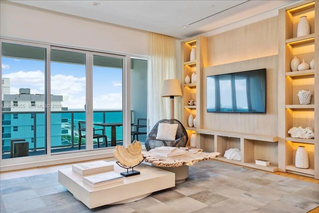 4 of 32 - 102 24th Street #ph-1607, Miami Beach, FL