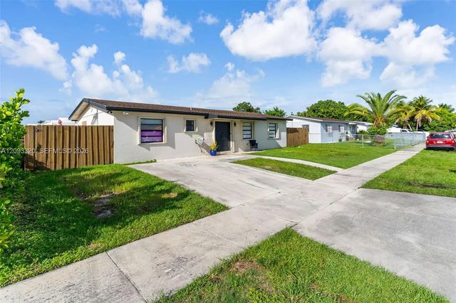 2 of 37 - 15105 Sw 305th Terrace, Homestead, FL