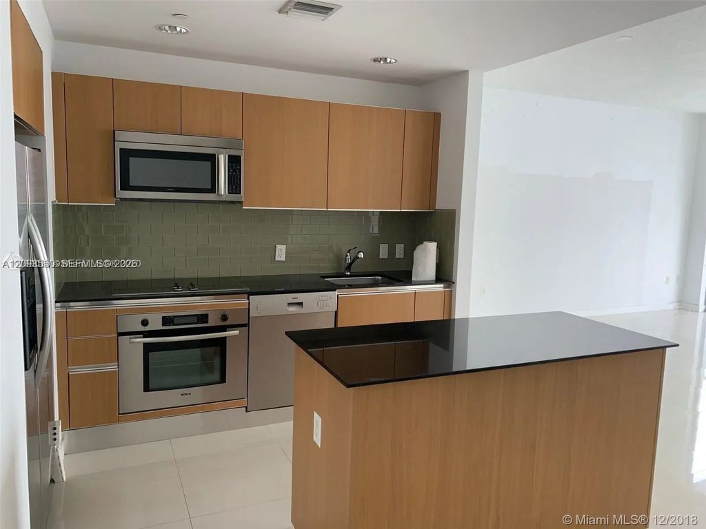 1050 Brickell Avenue #2908, Miami