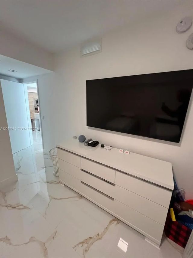 4 of 16 - 300 Sunny Isles Boulevard #4-1504, Sunny Isles Beach, FL