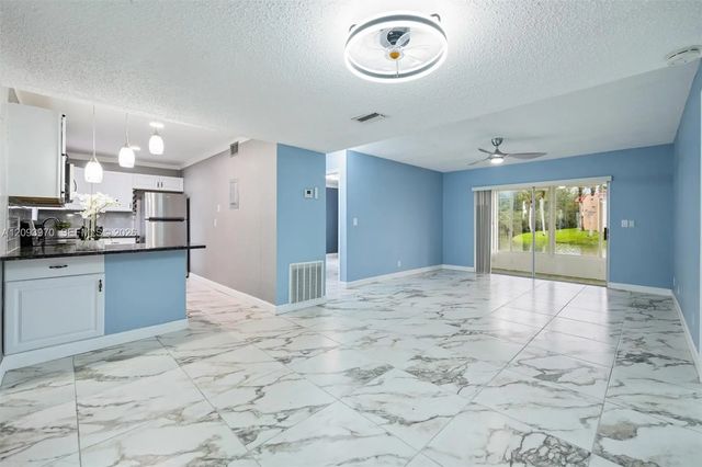 2 of 66 - 236 Lake Dora Drive #236, West Palm Beach, FL