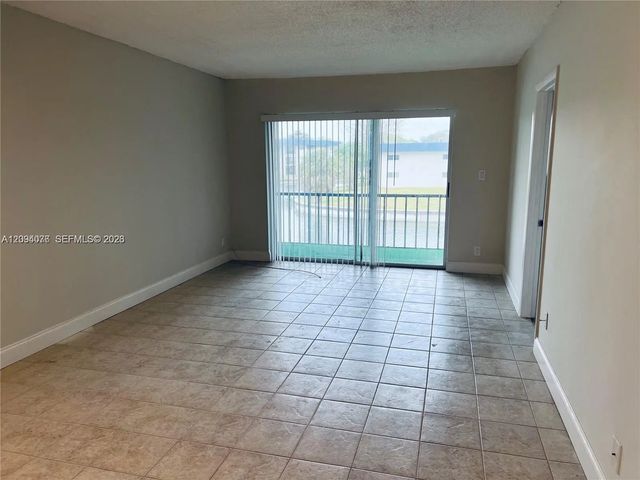4 of 12 - 8025 S Colony Circle S #210, Tamarac, FL