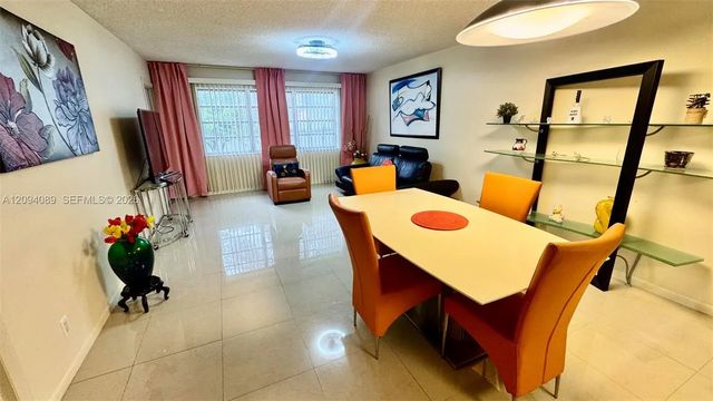 2 of 61 - 410 Se 2nd Street #219, Hallandale Beach, FL