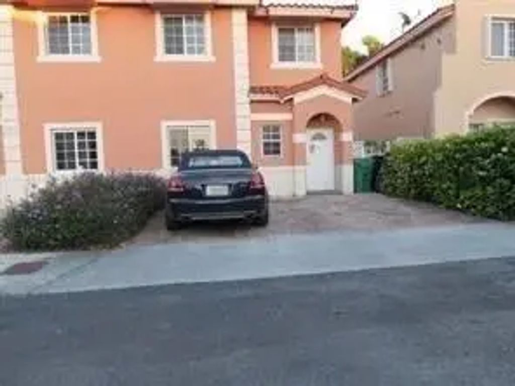 9425 Sw 77th Court, Miami
