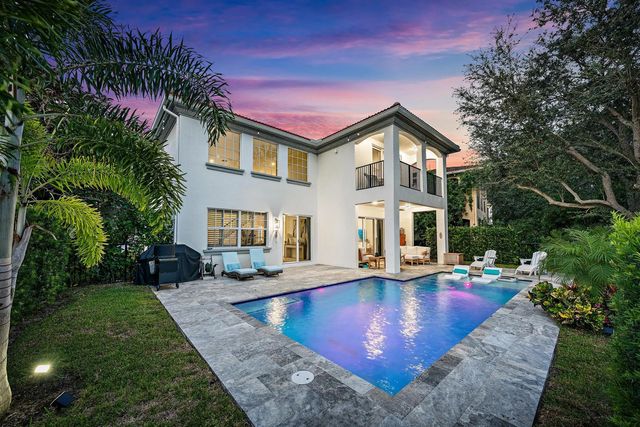 2 of 47 - 844 Madison Court, Palm Beach Gardens, FL