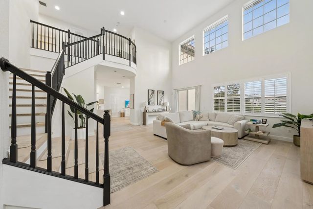 3 of 47 - 844 Madison Court, Palm Beach Gardens, FL