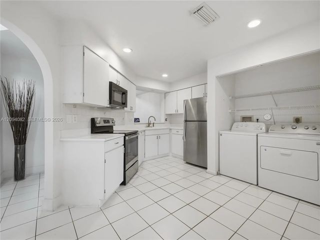5 of 38 - 9100 Boca Gardens Parkway #b, Boca Raton, FL