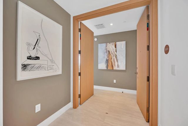 4 of 44 - 4714 N Flagler Drive #1804, West Palm Beach, FL
