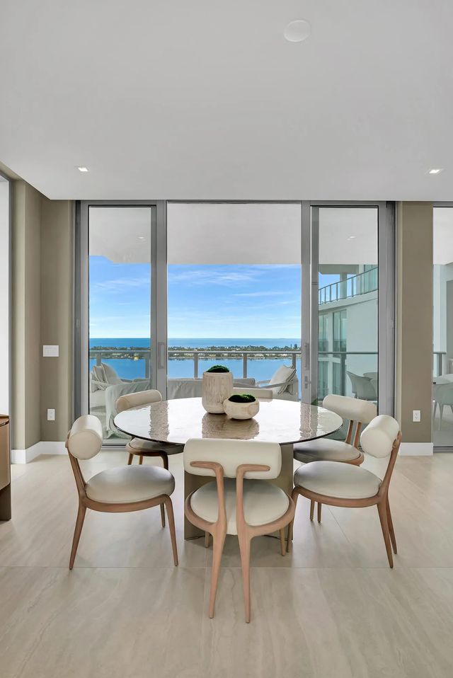 5 of 44 - 4714 N Flagler Drive #1804, West Palm Beach, FL
