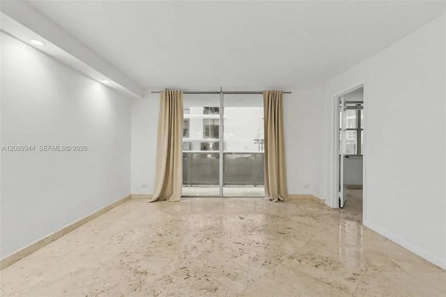 3 of 26 - 6039 Collins Avenue #407, Miami Beach, FL