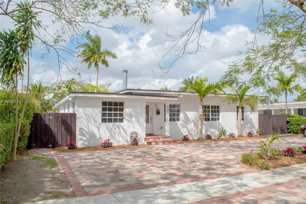 5951 Sw 46th Terrace, Miami