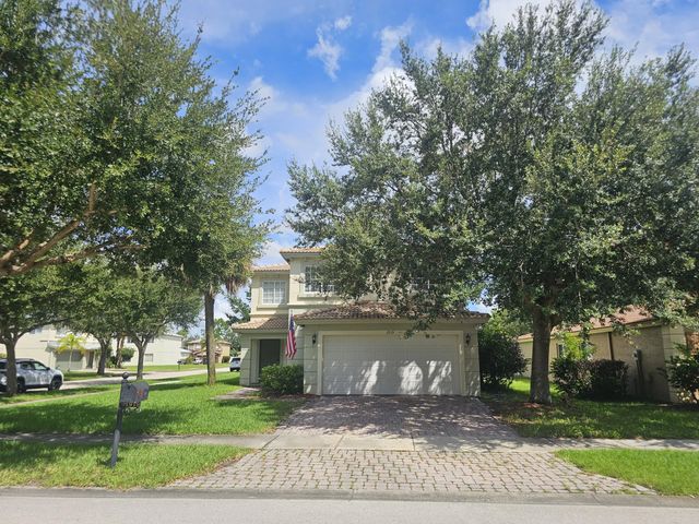 2 of 36 - 1919 Newport Isles Boulevard, Port St. Lucie, FL