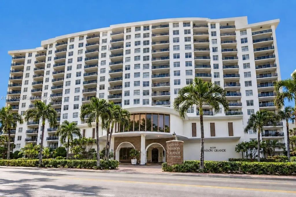 6039 Collins Avenue #407, Miami Beach