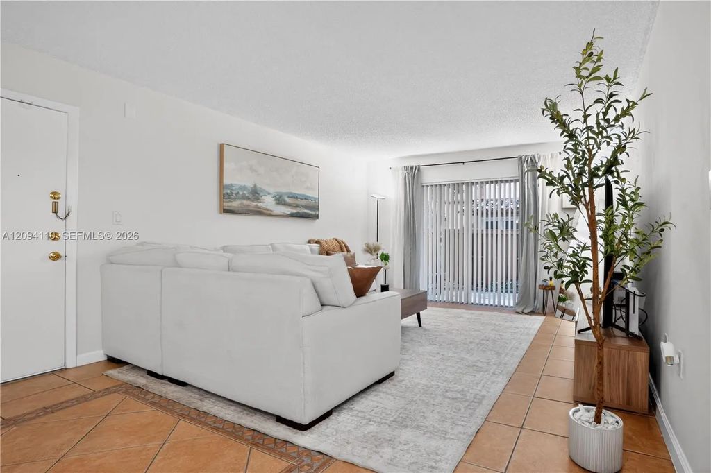 7221 Miami Lakes Drive #a21, Miami Lakes