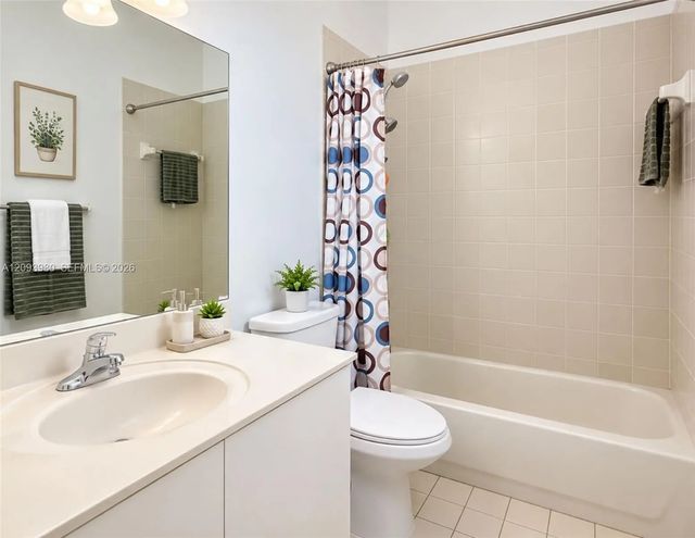 3 of 50 - 4205 Ne 22nd Drive, Homestead, FL