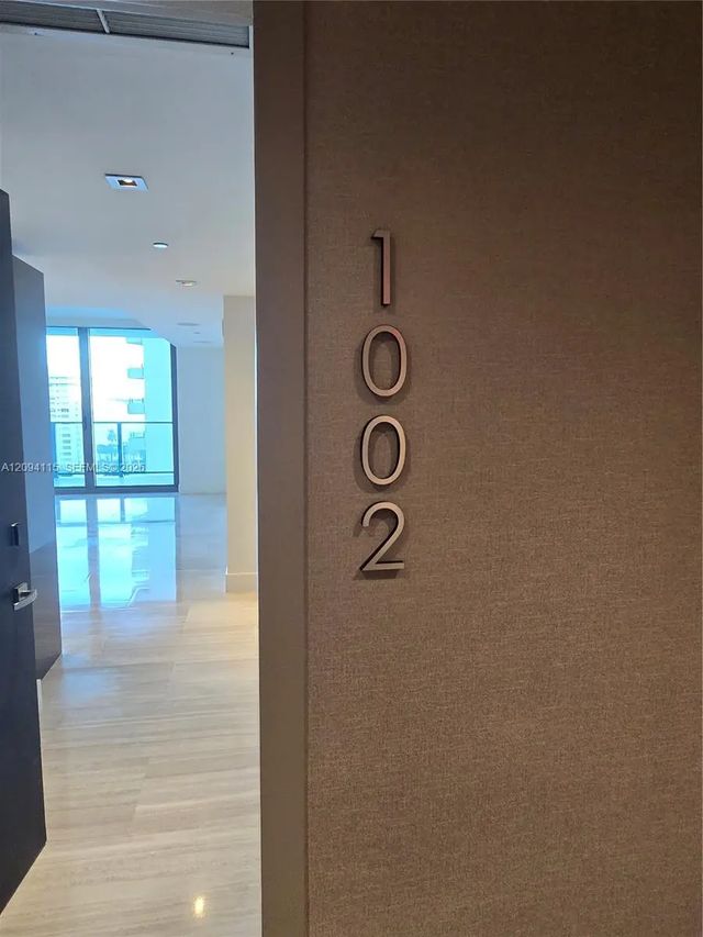 4 of 27 - 1451 Brickell Avenue #1002, Miami, FL