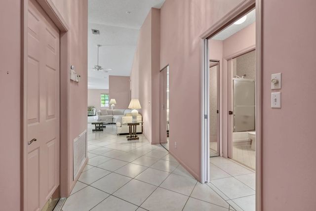 3 of 41 - 3914 Dafilee Circle, West Palm Beach, FL