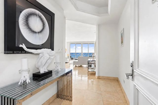 2 of 40 - 808 Brickell Key Drive #2002, Miami, FL