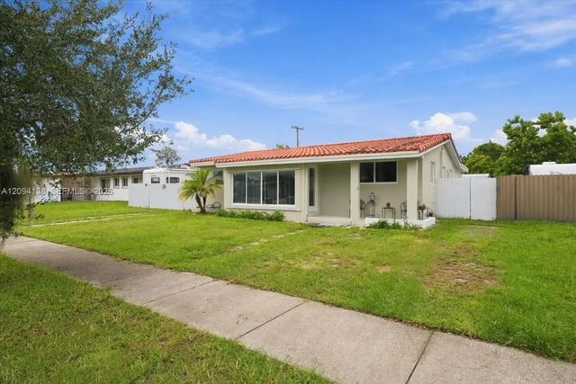 3 of 43 - 9625 Dominican Drive, Cutler Bay, FL