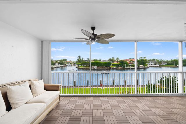 390 N Federal Highway #202, Deerfield Beach