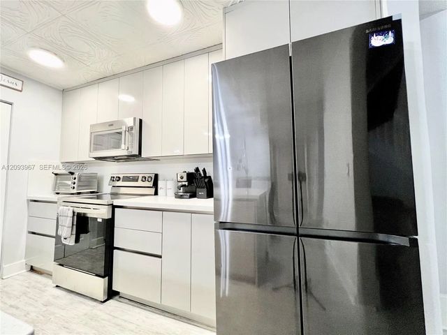 2 of 42 - 3318 Nw 103rd Avenue, Sunrise, FL