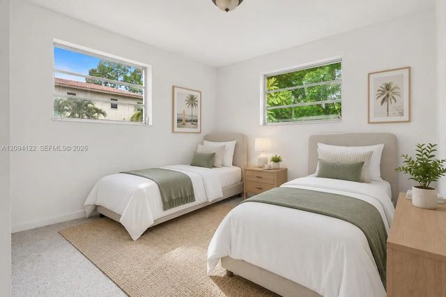 3 of 15 - 17355 Ne 7th Avenue, Miami, FL