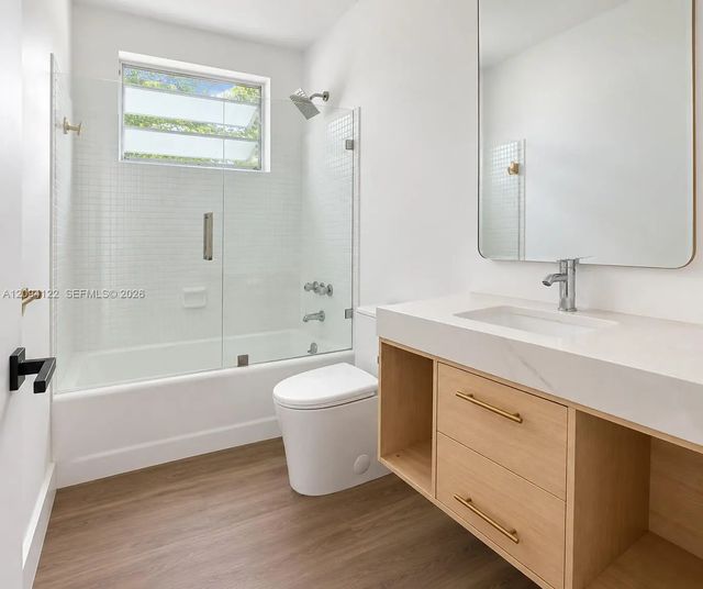 4 of 15 - 17355 Ne 7th Avenue, Miami, FL