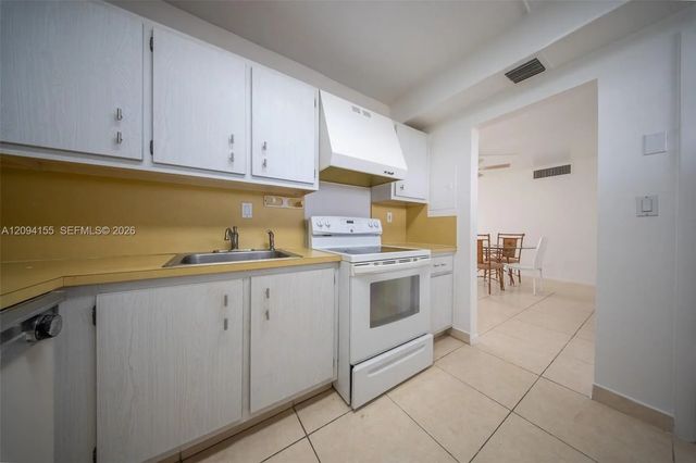 4 of 43 - 500 Three Islands Boulevard #225, Hallandale Beach, FL