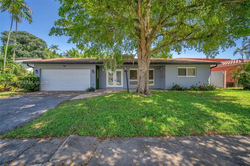 609 N 46th Avenue, Hollywood