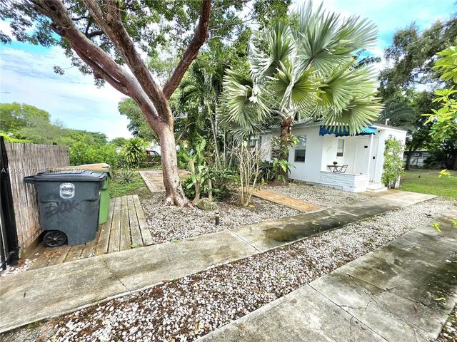 2 of 38 - 1220 Ne 128th Street, North Miami, FL