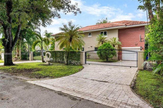 4 of 38 - 1543 Dorado Avenue, Coral Gables, FL