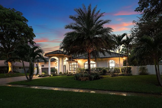 4 of 56 - 6821 N Grande Drive, Boca Raton, FL