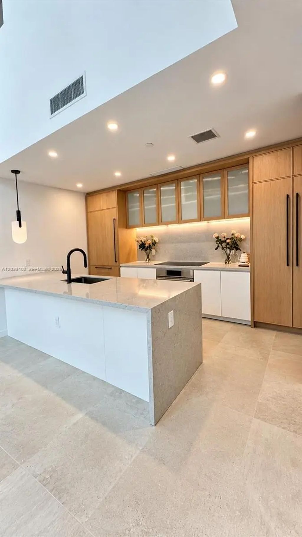 2200 Brickell Avenue #gv11, Miami