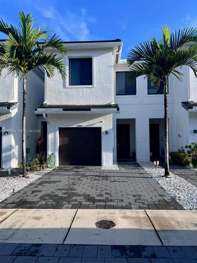 3 of 20 - 10941 Sw 232nd Terrace, Homestead, FL