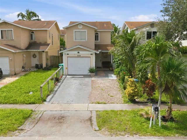 3 of 36 - 5504 Nw 22nd Street, Lauderhill, FL