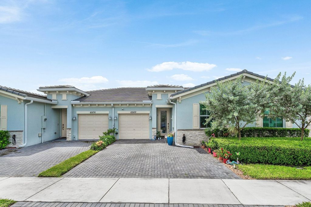 6982 Peters Lane, Delray Beach