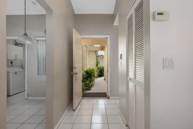 4 of 34 - 3866 Sw Inwood Pines Lane, Palm City, FL