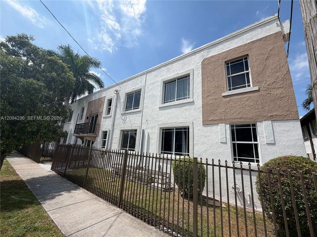 2 of 18 - 2425 Sw 6th Street, Miami, FL