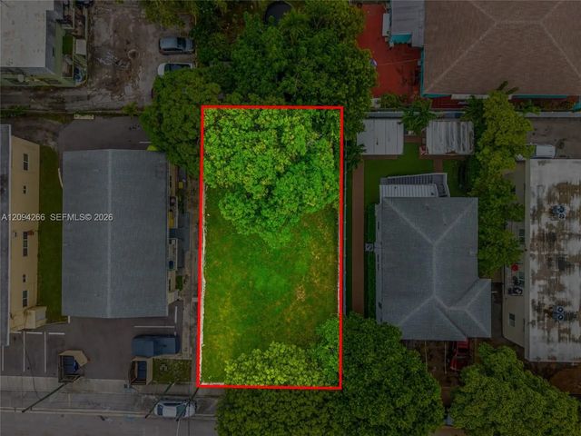 2 of 10 - 427 Sw 13th Avenue, Miami, FL