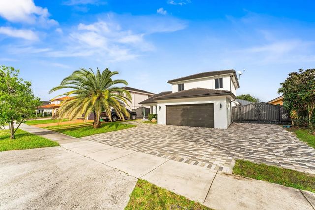 3 of 39 - 15015 Nw 88th Court, Miami Lakes, FL