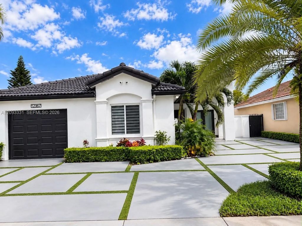 12967 Nw 7th Lane, Miami
