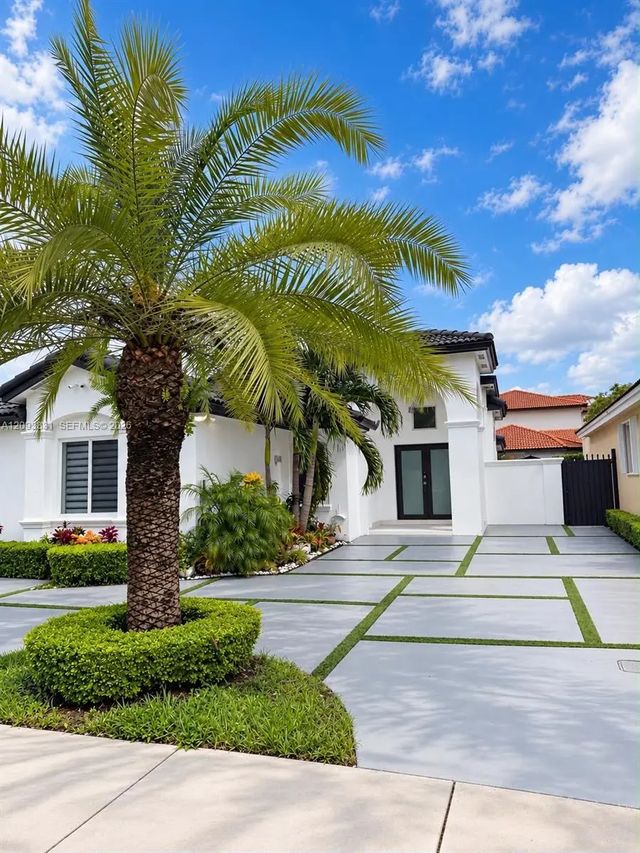 2 of 17 - 12967 Nw 7th Lane, Miami, FL