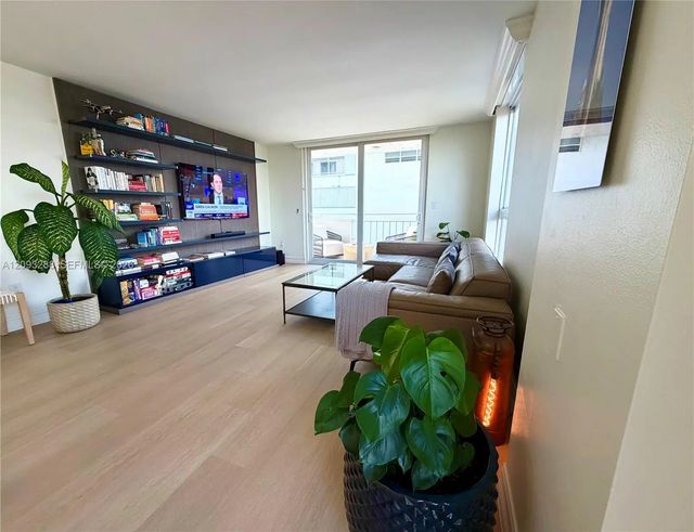 4 of 36 - 9721 E Bay Harbor Drive #5a, Bay Harbor Islands, FL