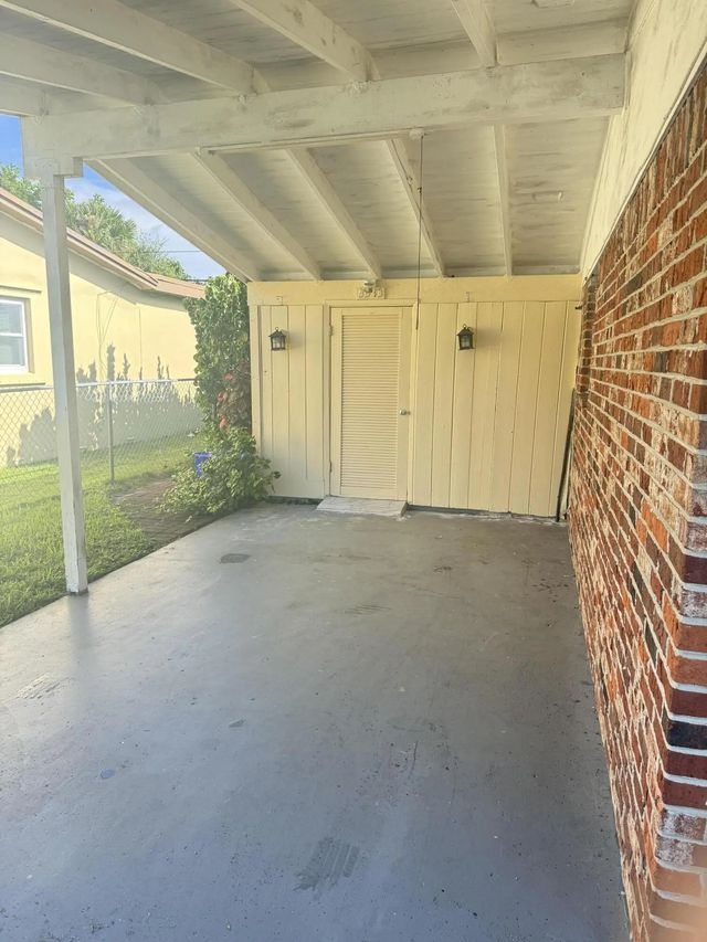 5 of 16 - 3533 Florida Boulevard, Cabana Colony, FL