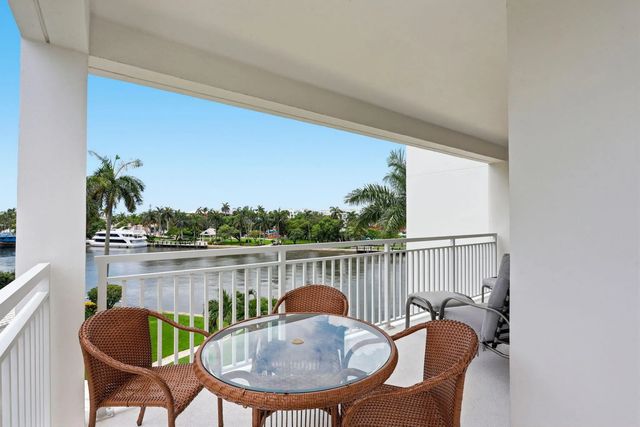 5 of 43 - 1000 Lowry Street #4f, Delray Beach, FL