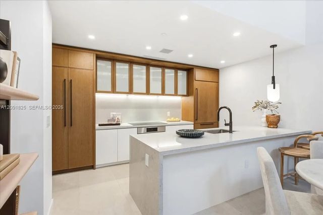 4 of 45 - 2200 Brickell Avenue #gv04, Miami, FL